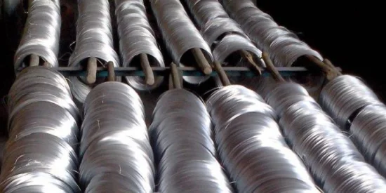 Fio de liga de alumínio personalizado de fábrica 0,01-3 mm Prata 1060 1070 3003 6061 Fio de solda Fio de alumínio